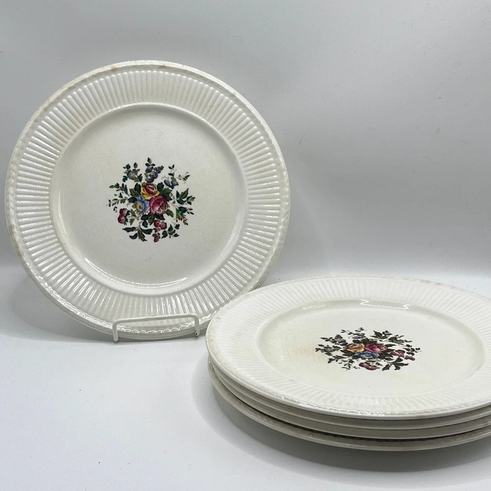 Wedgwood Edme Conway Dinner Plates Set of 5 Floral Ribbed Creamware England